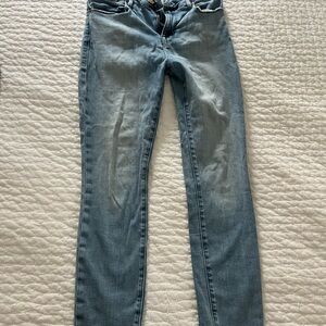 Frame Denim Light Blue Women's Skinny Jeans